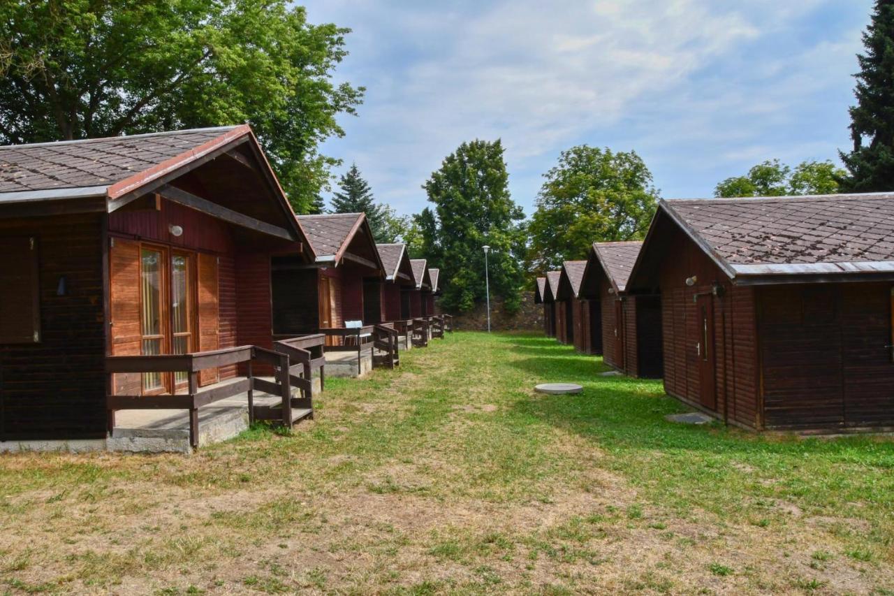 Autokemp Zlutice Exterior photo